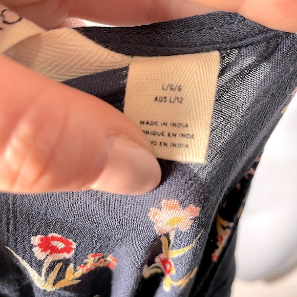 Roxy Bell Sleeve Midi Dress Size Large Navy Blue with Red Floral Print Boho - Picture 6 of 8